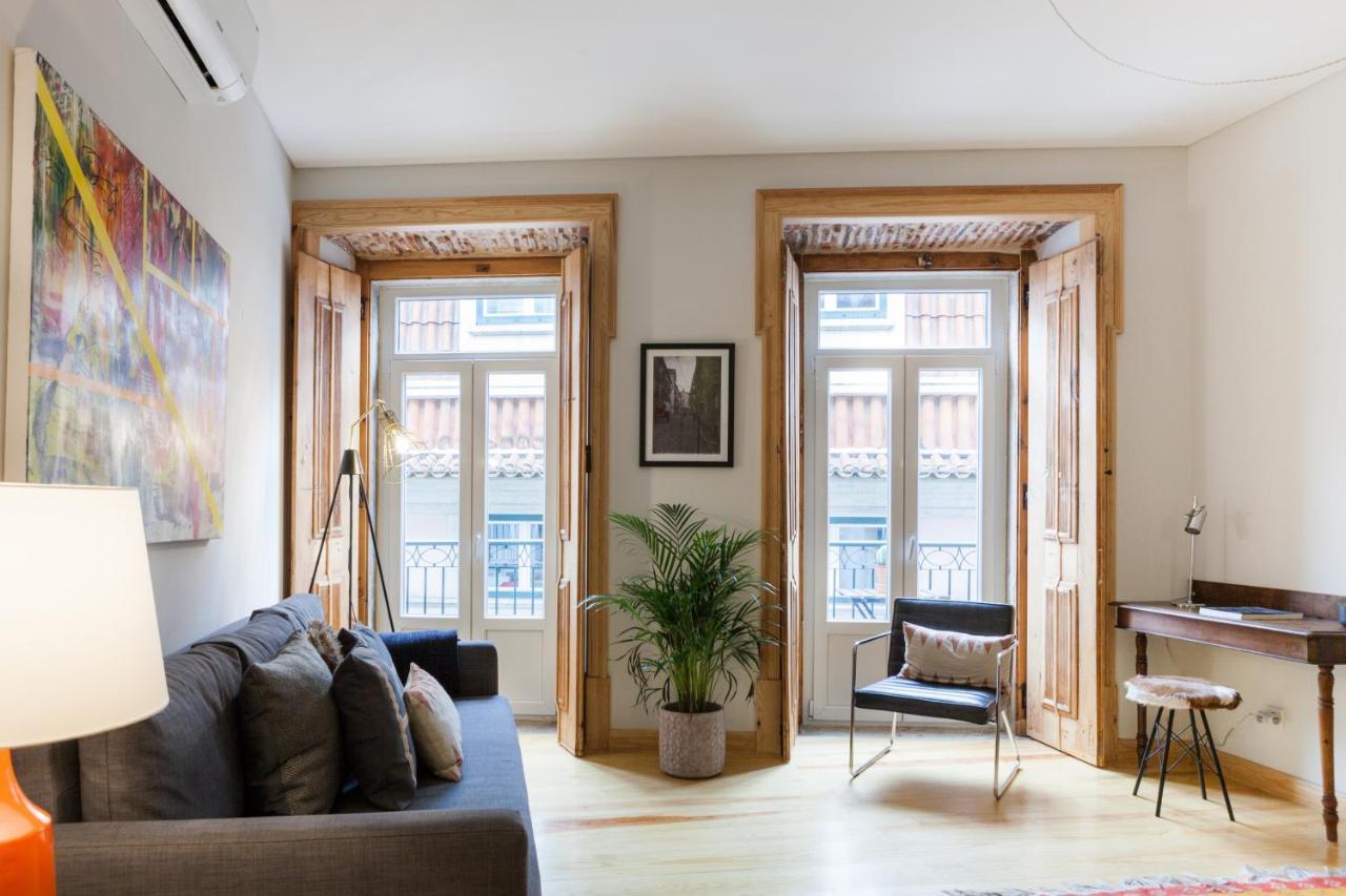 Charming Flat With Balconies Central Chiado District 2 Bedrooms & Ac 19Th Century Building Lisabona Exterior foto