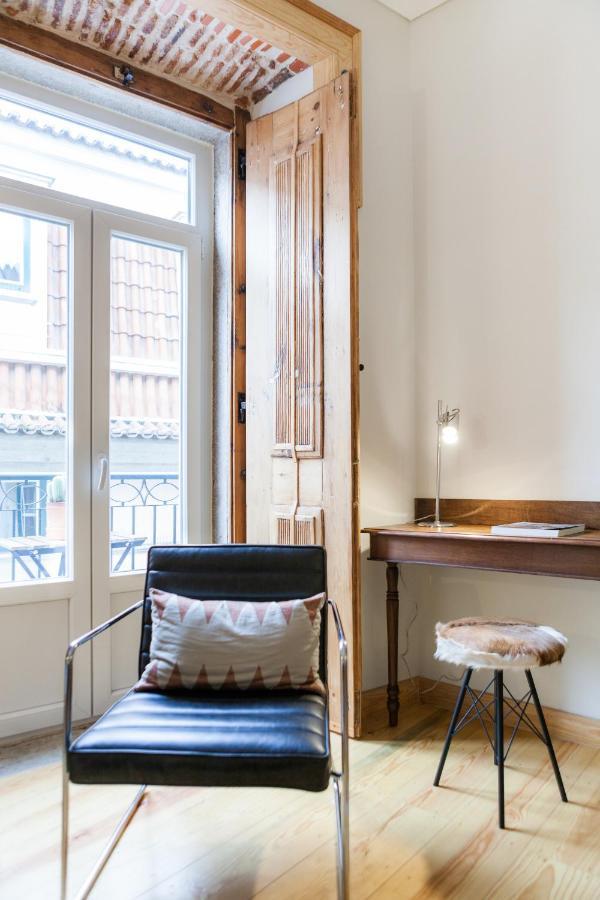 Charming Flat With Balconies Central Chiado District 2 Bedrooms & Ac 19Th Century Building Lisabona Exterior foto