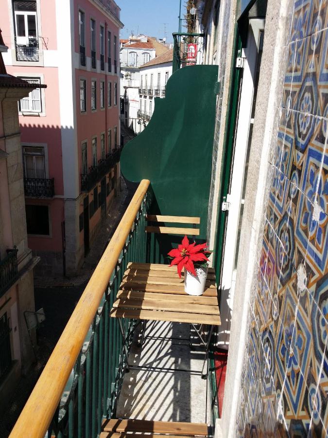 Charming Flat With Balconies Central Chiado District 2 Bedrooms & Ac 19Th Century Building Lisabona Exterior foto