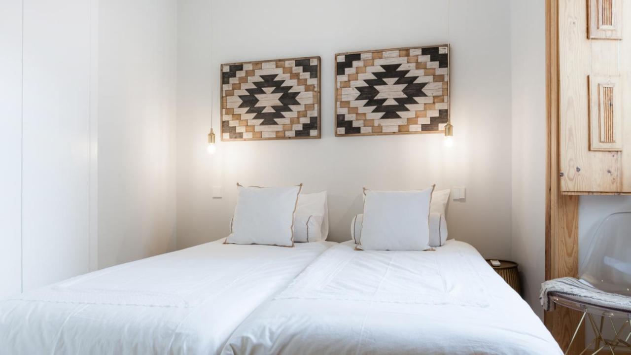 Charming Flat With Balconies Central Chiado District 2 Bedrooms & Ac 19Th Century Building Lisabona Exterior foto