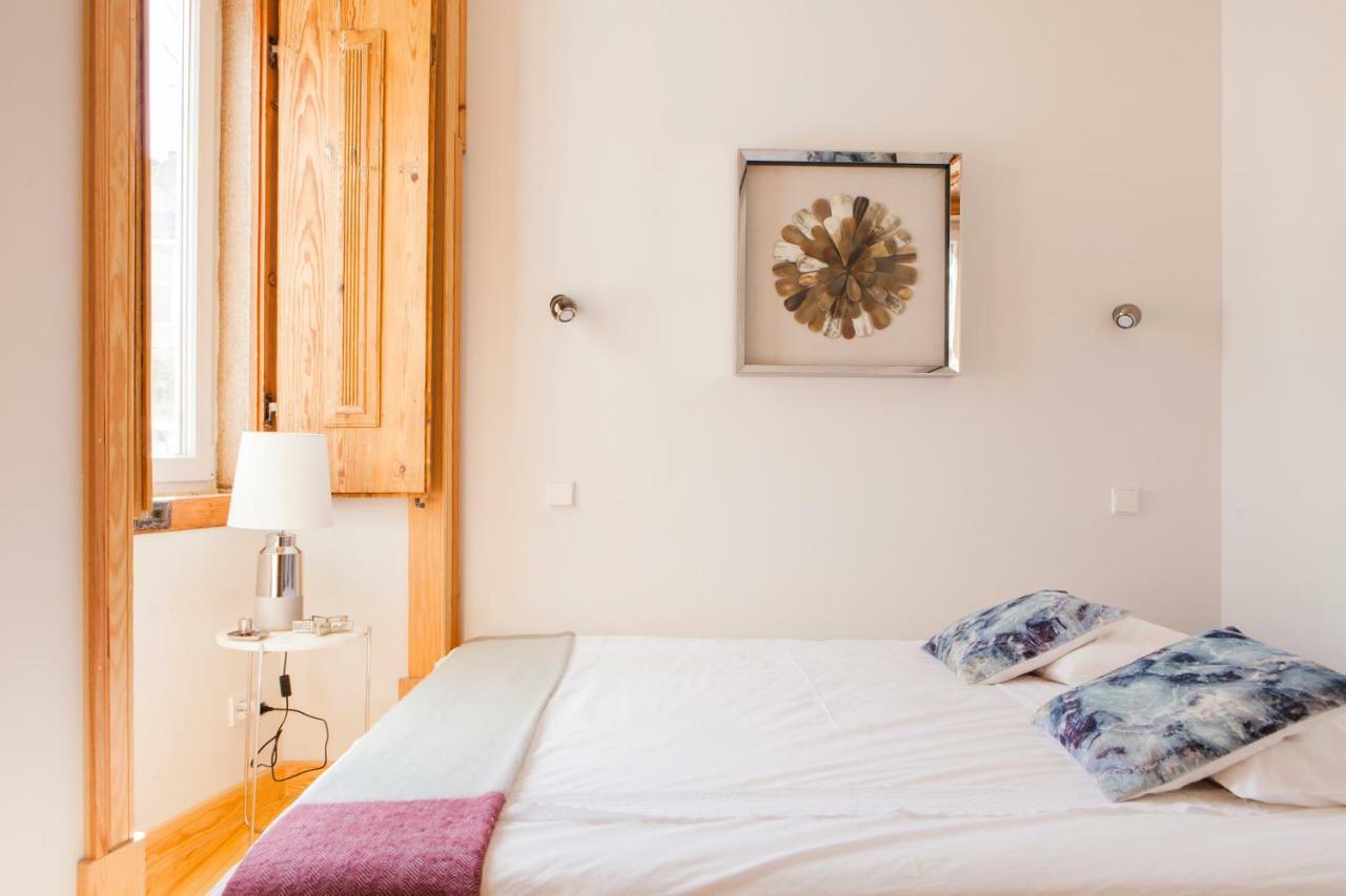 Charming Flat With Balconies Central Chiado District 2 Bedrooms & Ac 19Th Century Building Lisabona Exterior foto