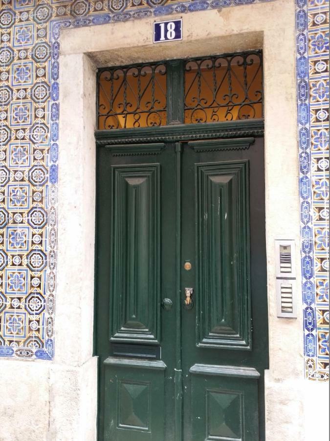 Charming Flat With Balconies Central Chiado District 2 Bedrooms & Ac 19Th Century Building Lisabona Exterior foto